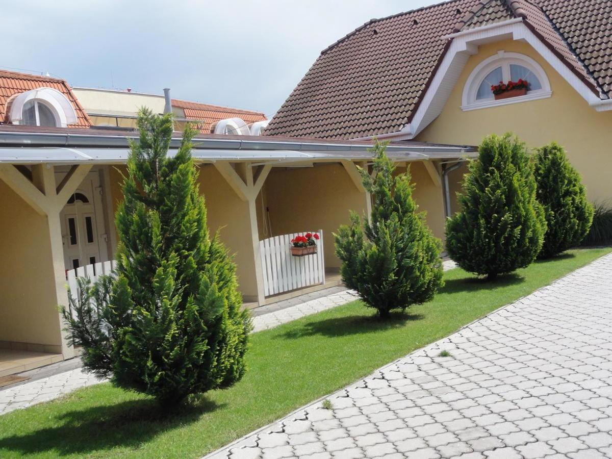 Apartmany Usmev Veľký Meder Dış mekan fotoğraf