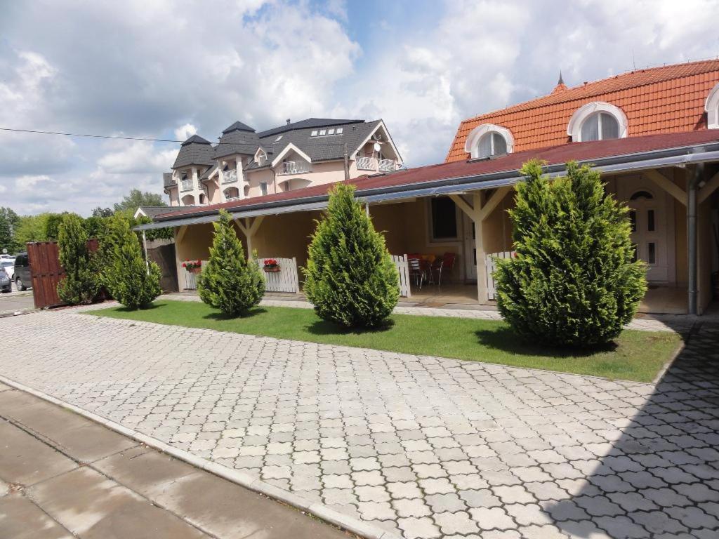 Apartmany Usmev Veľký Meder Dış mekan fotoğraf